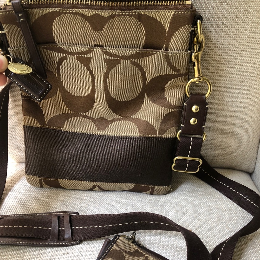 Coach Signature Crossbody BONUS matching wallet
